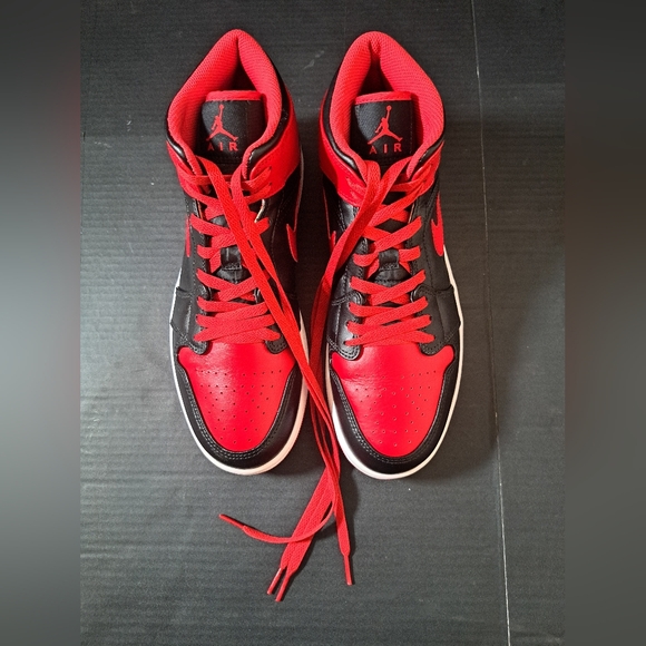 2022 Nike Air Jordan 1 Mid 'Alternate Bred Men's Sneakers Size 10. (No Box) - Picture 8 of 16